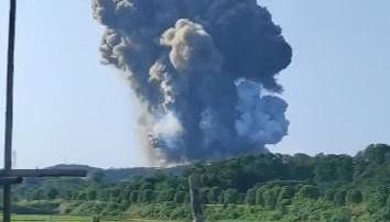湖南临澧一花炮厂爆炸，当地通知原计划16日16时起统一停产