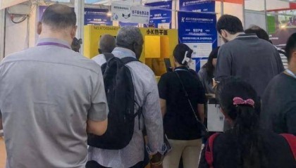 武汉即将量产！不少人赶来排队尝鲜