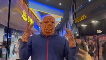 “石头人”来哈尔滨了｜万达影城举行《神奇四侠》影迷狂欢