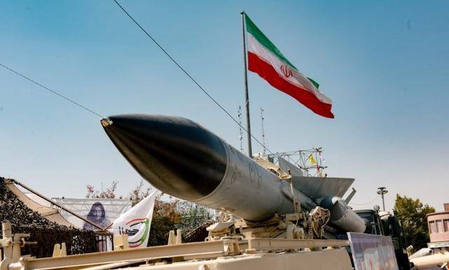 哈梅内伊已经遇刺身亡?美以都否认,但内塔尼亚胡扬言不排除动手