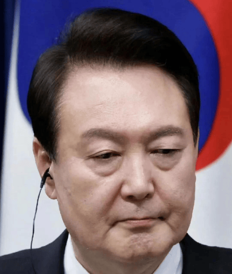 金建希系患重度抑郁症住院，尹锡悦结束庭审后守病房陪护