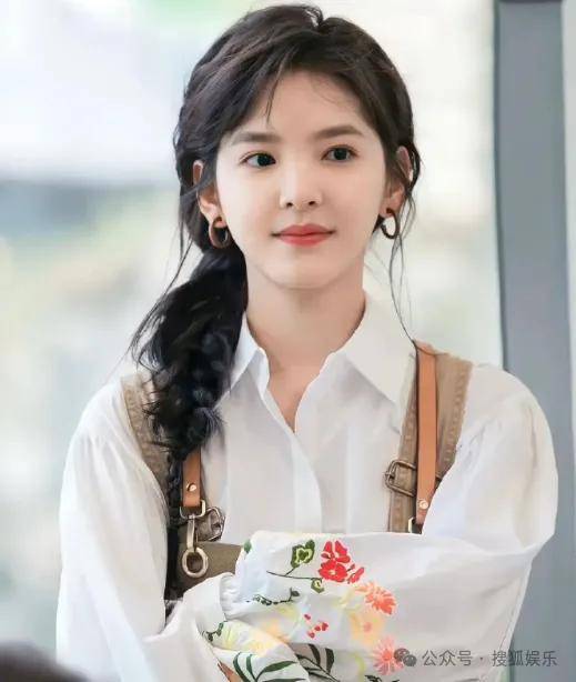 又要见证素人明星的诞生?都说她不进娱乐圈可惜了......