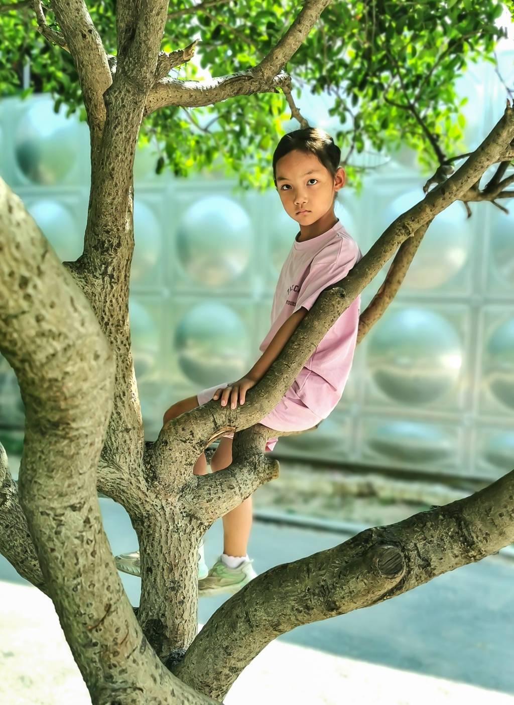 小区广场上的童趣