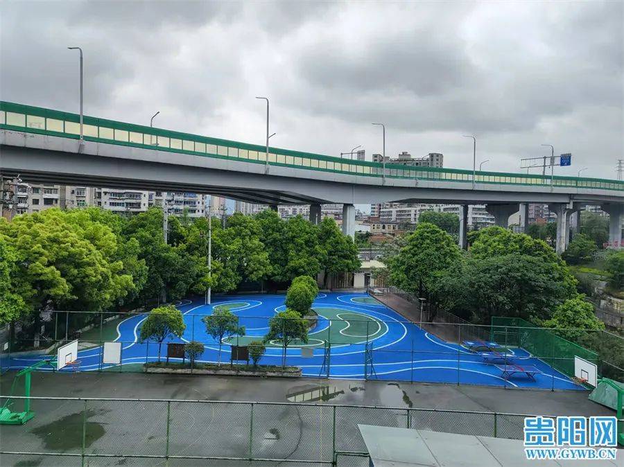 贵阳这个广场大变样了→