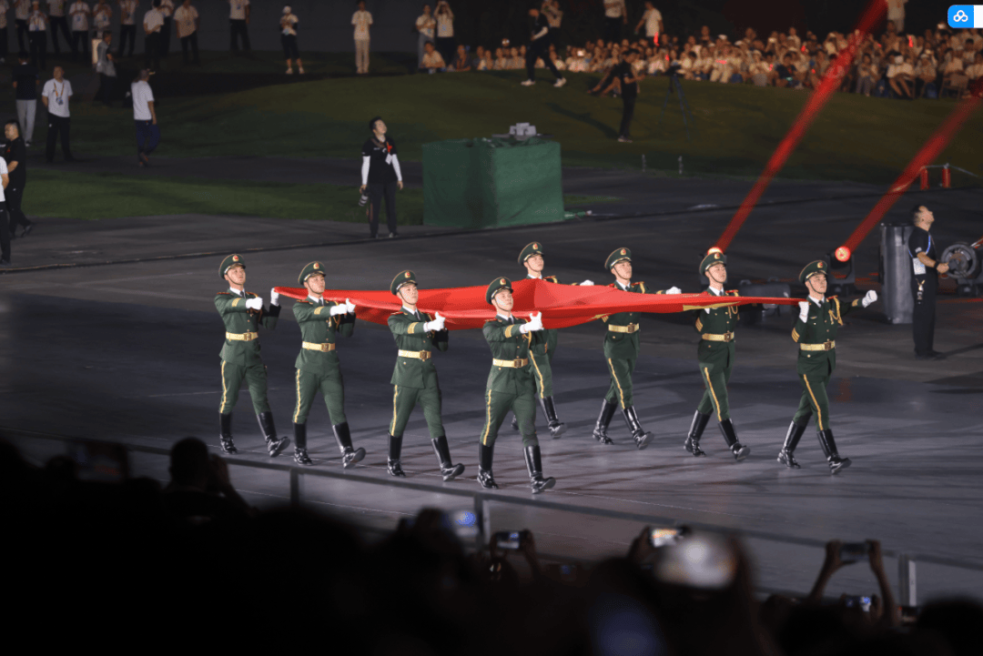 五星红旗入场!中国体育代表团来了