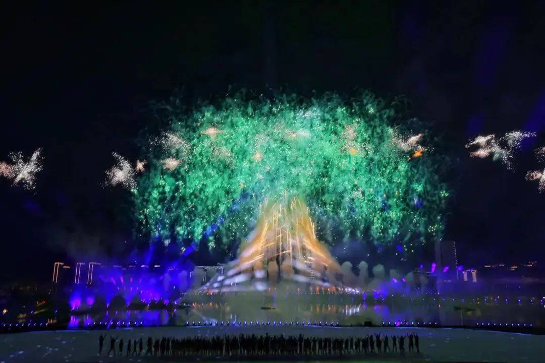 五星红旗入场!中国体育代表团来了