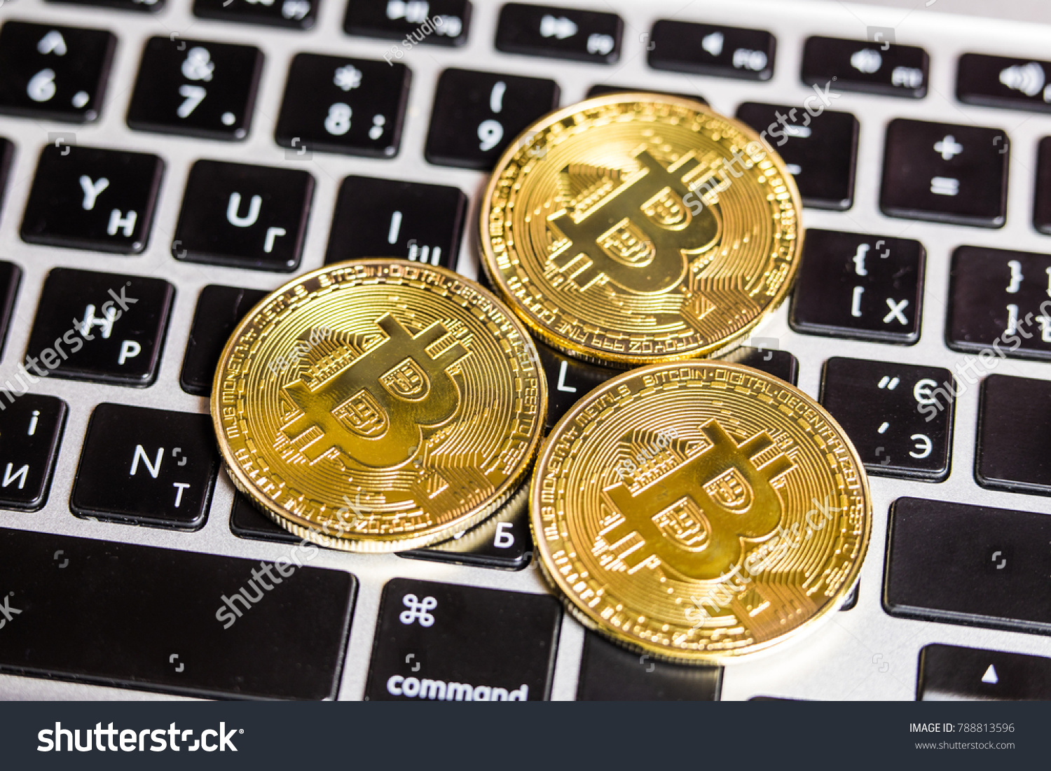 PICKCOIN(蚂蚁集团注册antcoin商标)